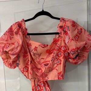 Floral Puff-Sleeve Crop Top in Coral Pink